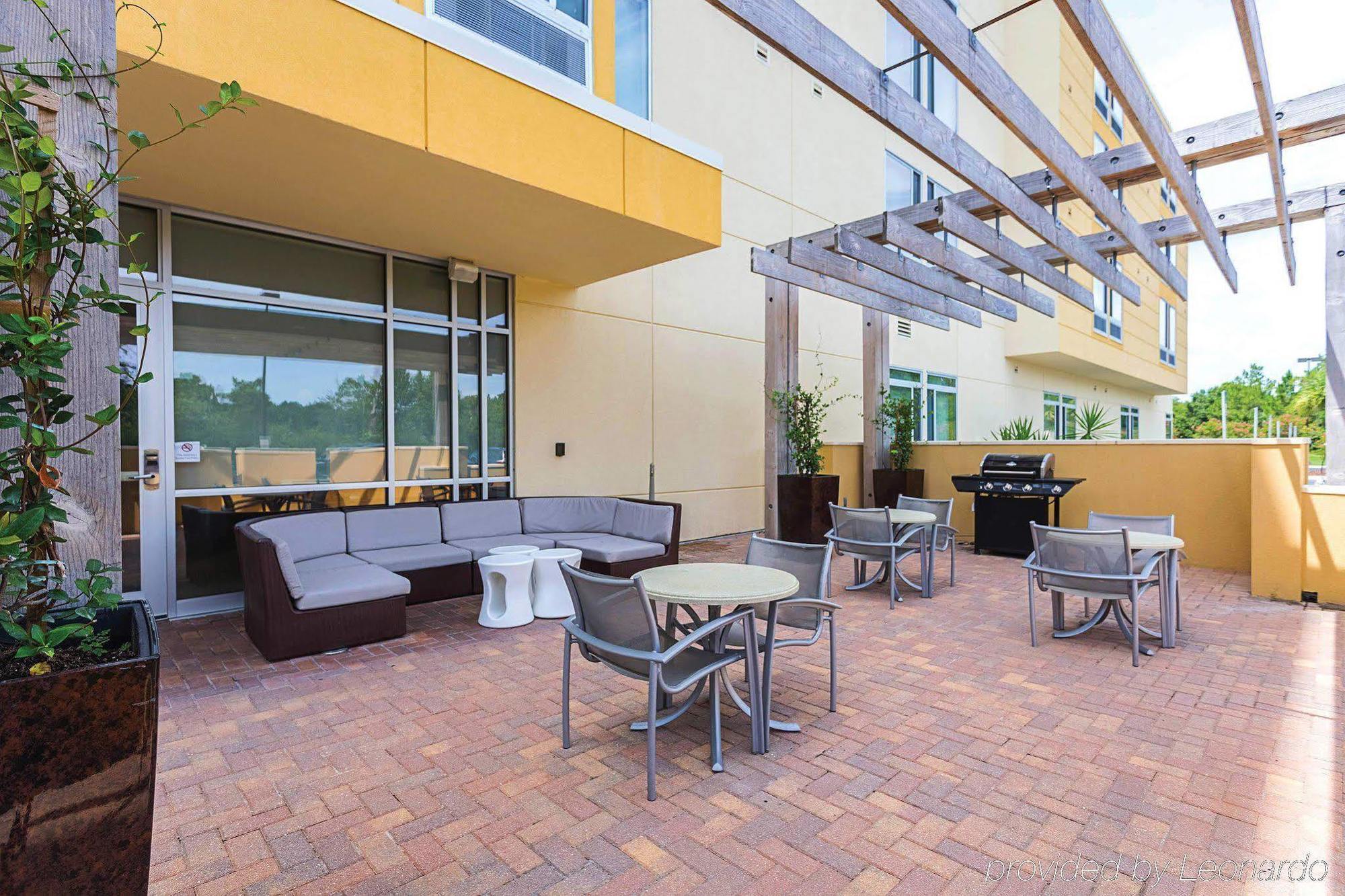 Springhill Suites Tampa North/Tampa Palms Zewnętrze zdjęcie