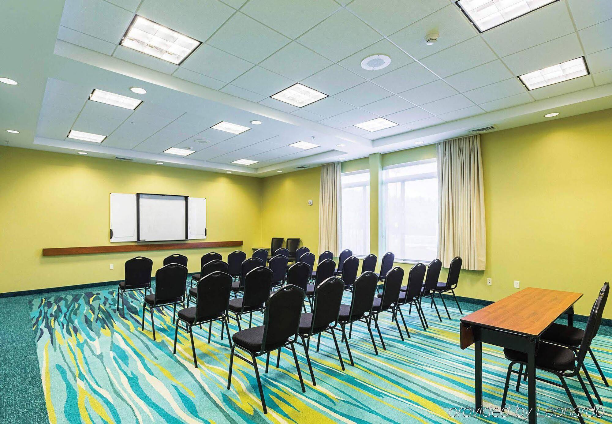 Springhill Suites Tampa North/Tampa Palms Zewnętrze zdjęcie